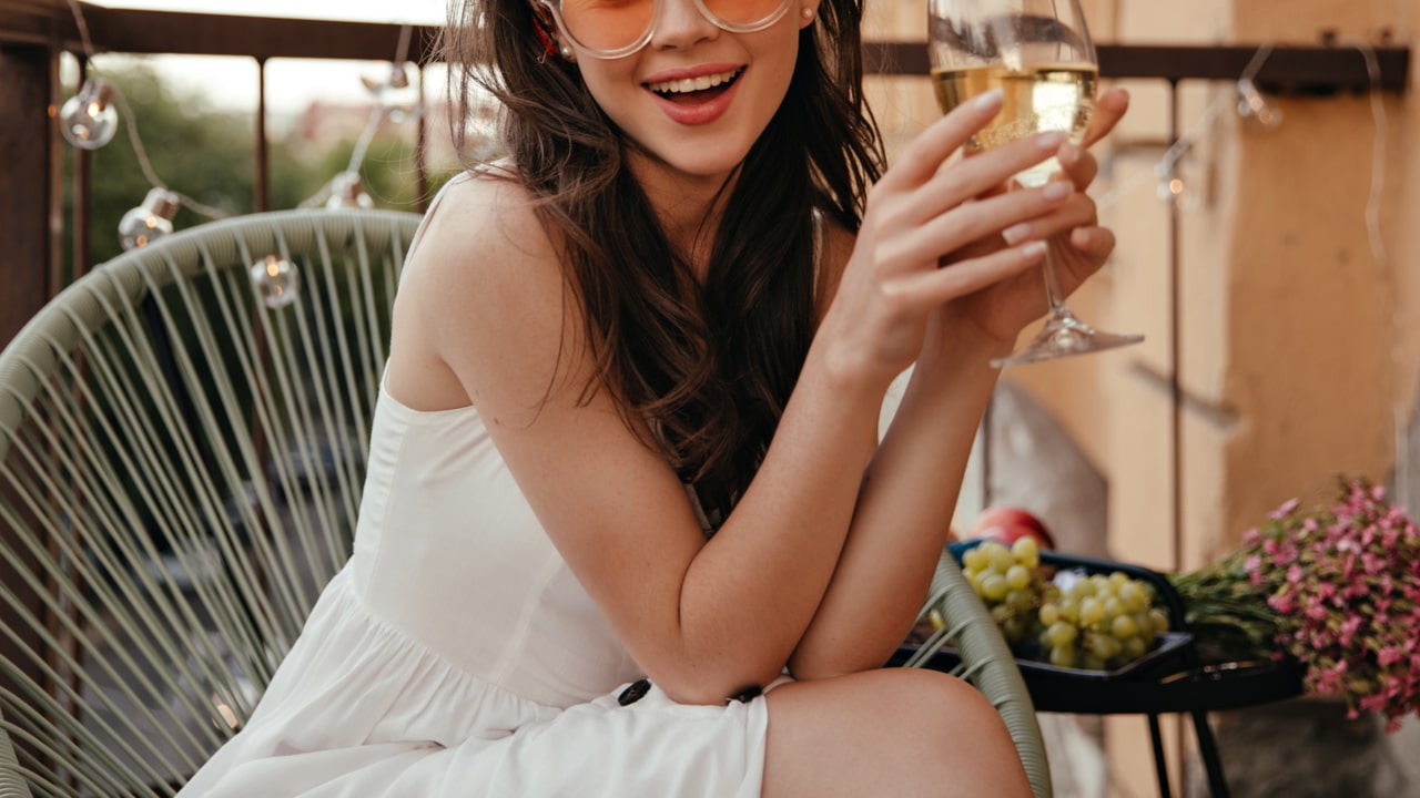 ワキ脱毛はワキガに影響する？においの原因やケア方法を紹介