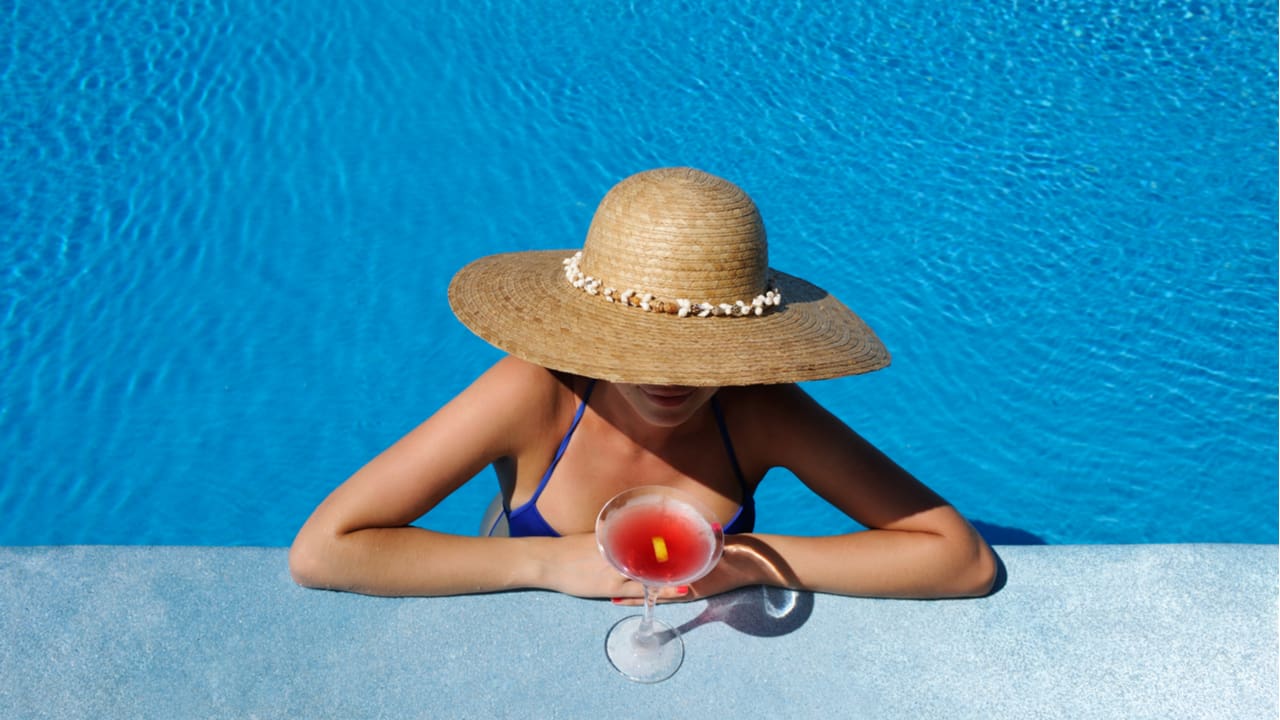 ヒジのカサカサ・ザラザラはなぜ起こる？