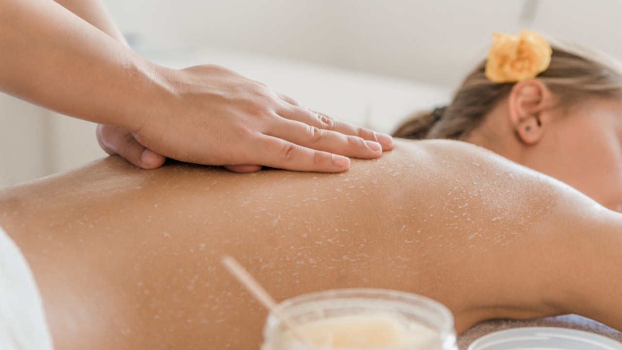 黒ずみケアにおすすめ！ボディスクラブの選び方