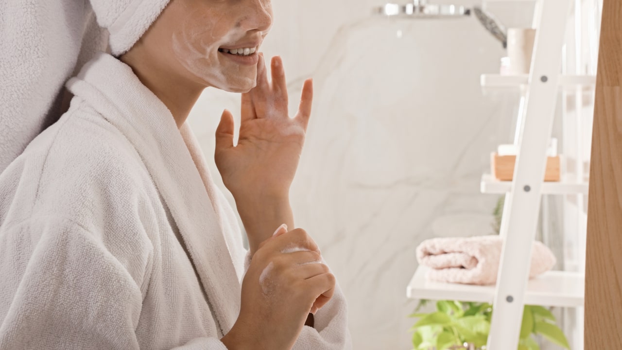 自宅で行うピーリングに効果はある？