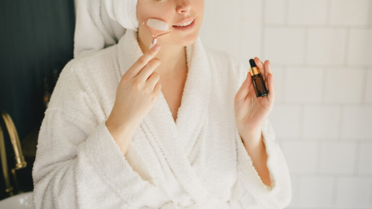 化粧水・乳液・美容液はどう選ぶ?スキンケアアイテムの選び方